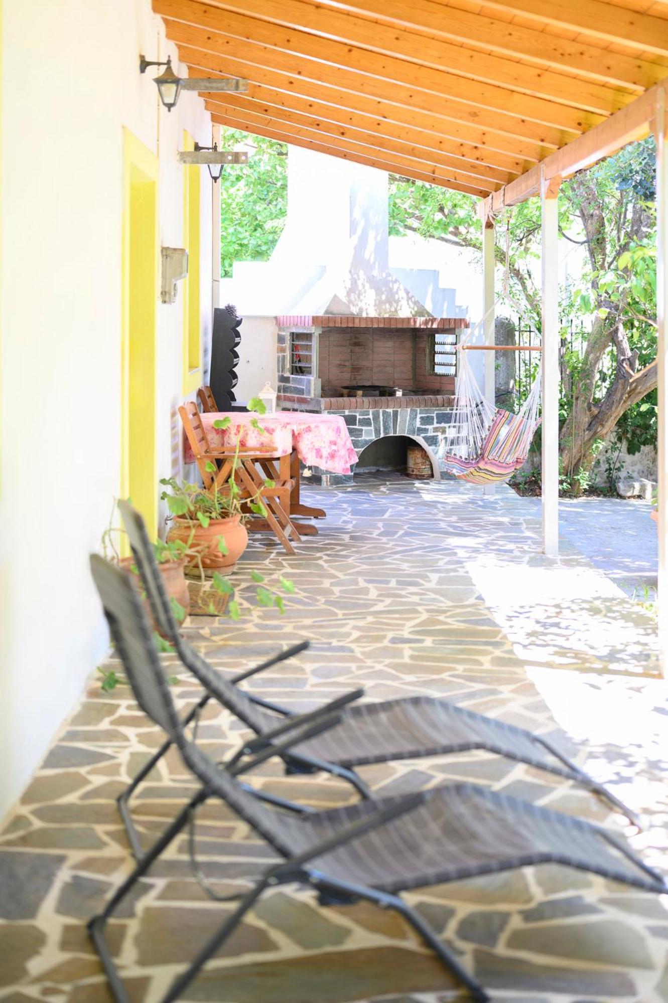 Small Villa Gerani Agios Vlasios  Bagian luar foto